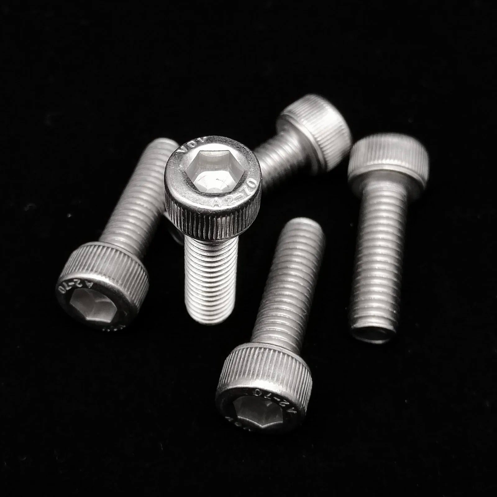 Total 400/650/1140/2100X M1.6 M2 M2.5 M3 M4 M5 304 Stainless Steel