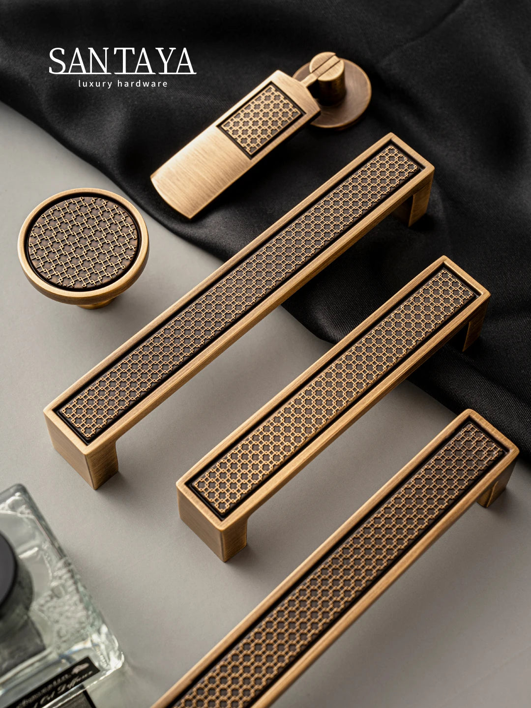 Santaya Antique Brass Handle Luxury Bronze Pull Kitchen Cabinet Han...